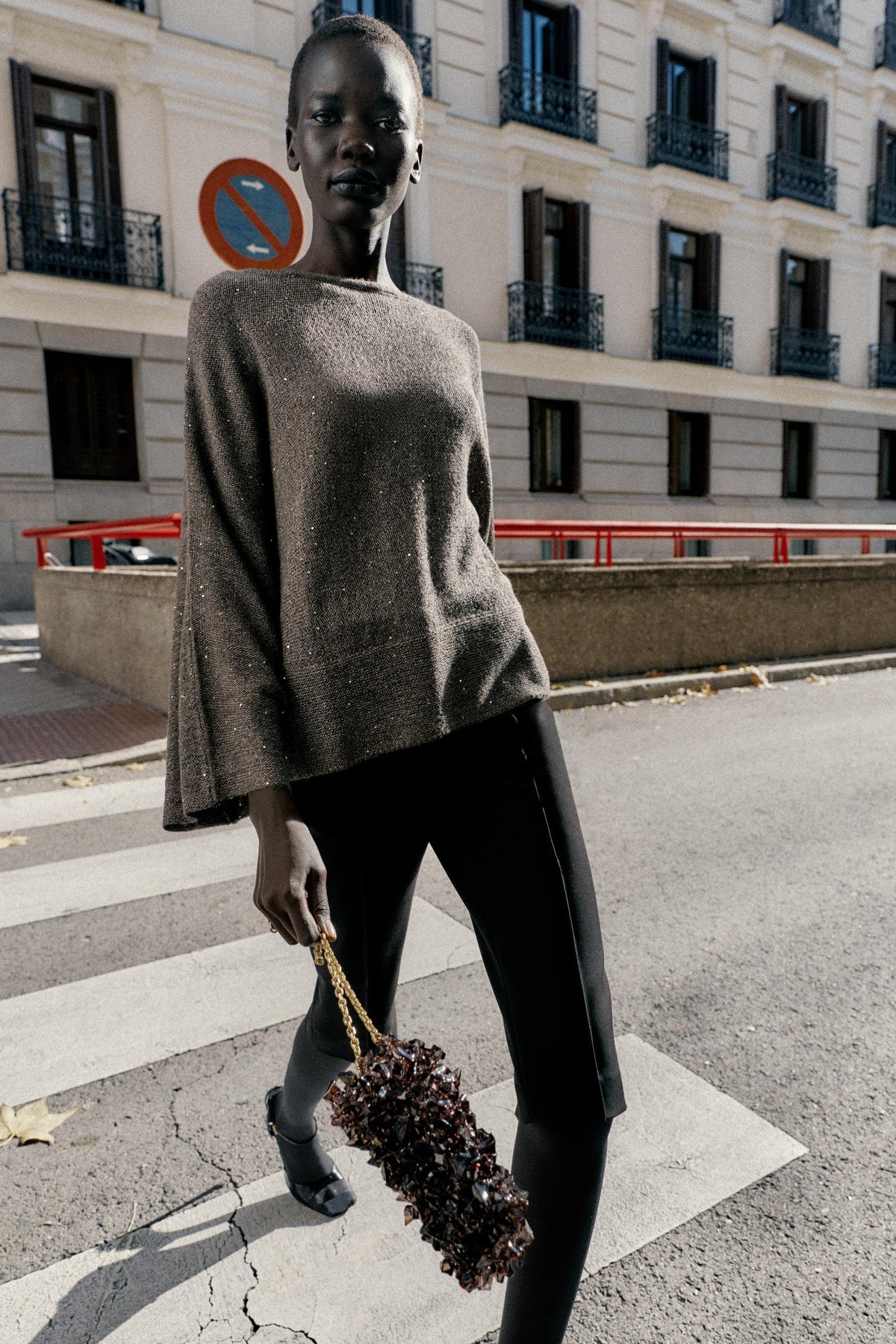 Paillettenstrickpullover