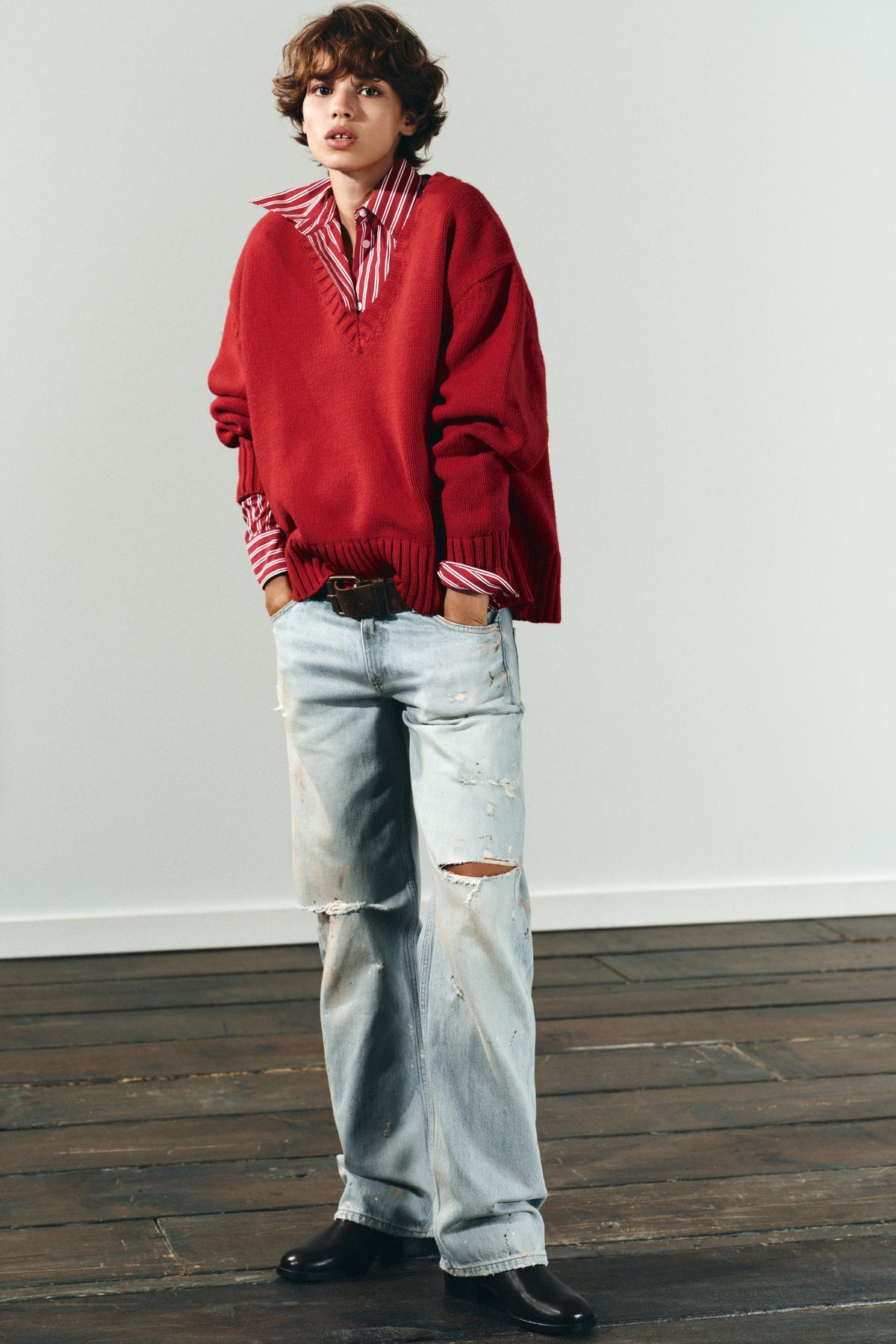 ÜBERGRÖSSERTER STRICKPULLOVER