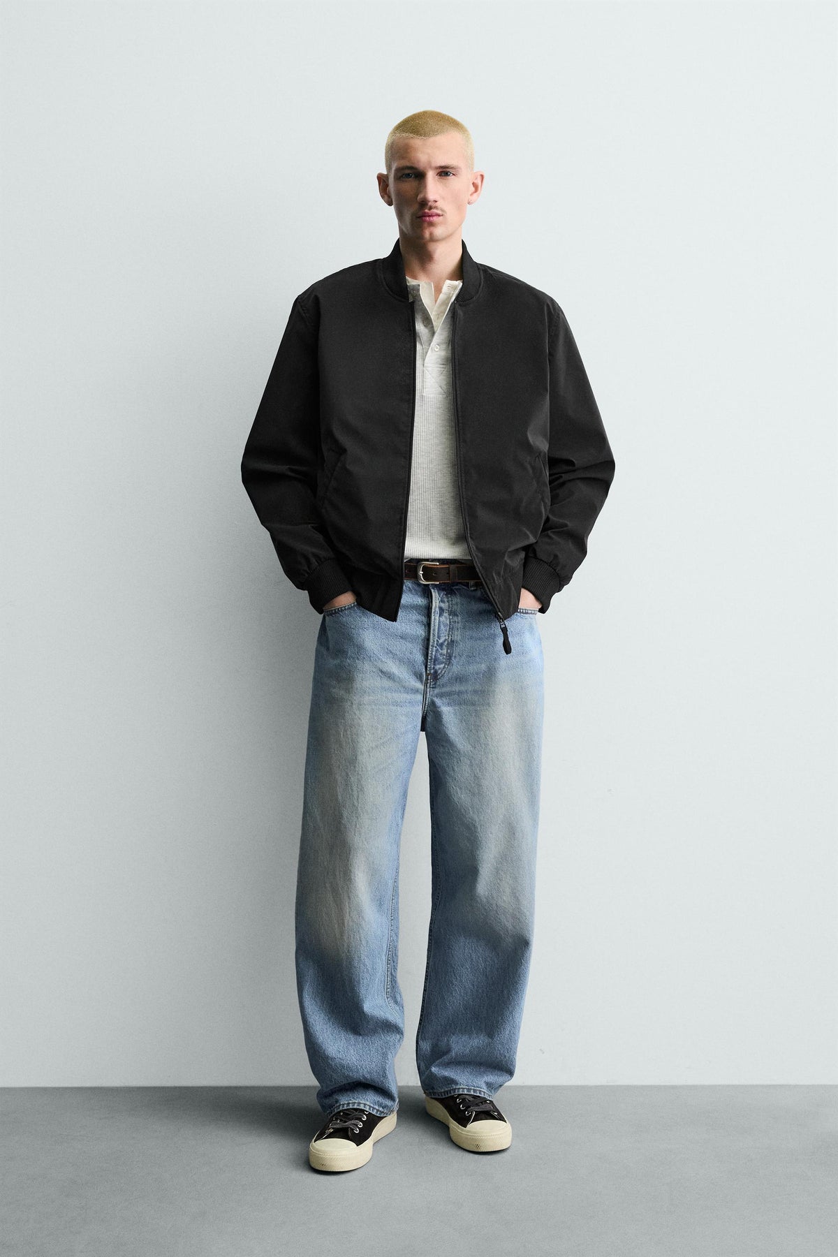 Funktionelle Bomberjacke