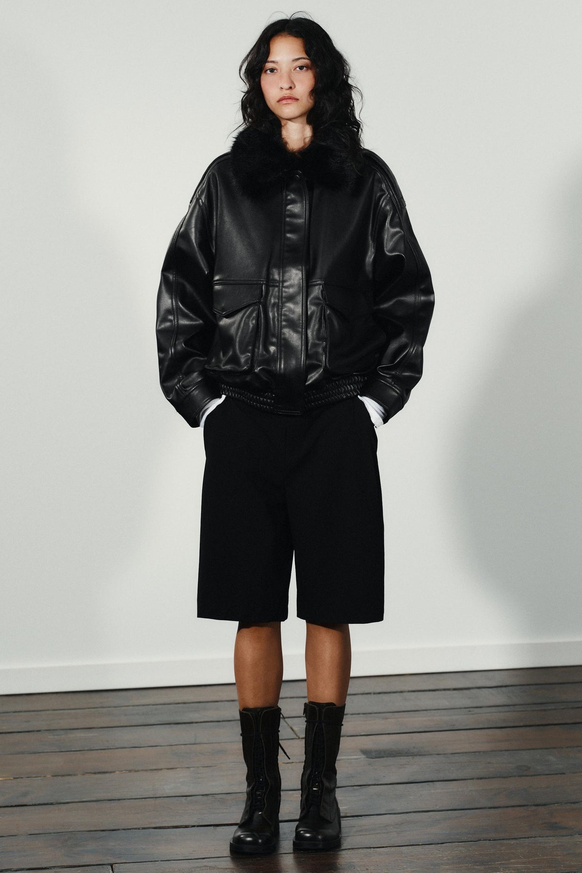 Jacke mit Kunstpelzkragen