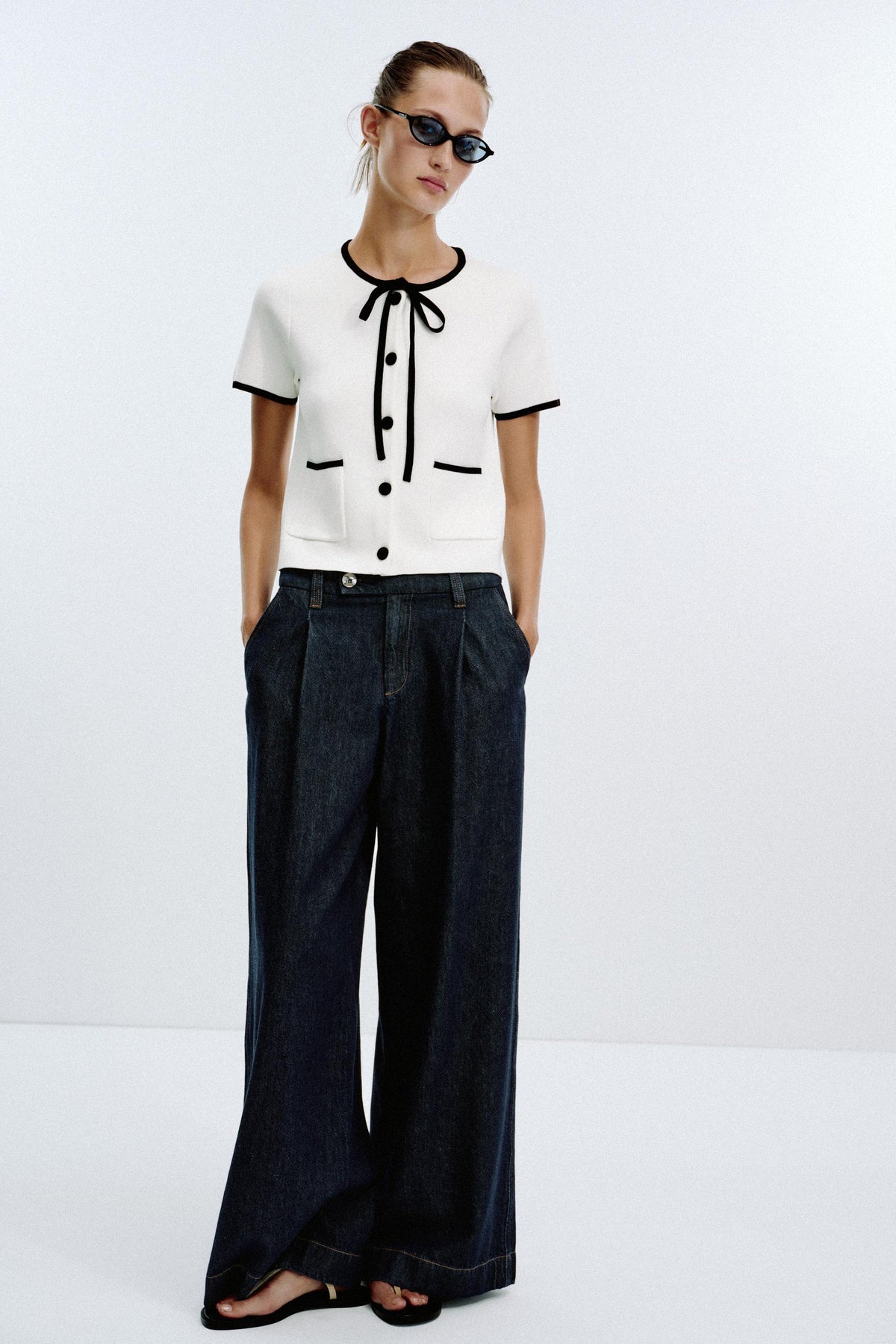 Cardigan mit Kontrastbesatz