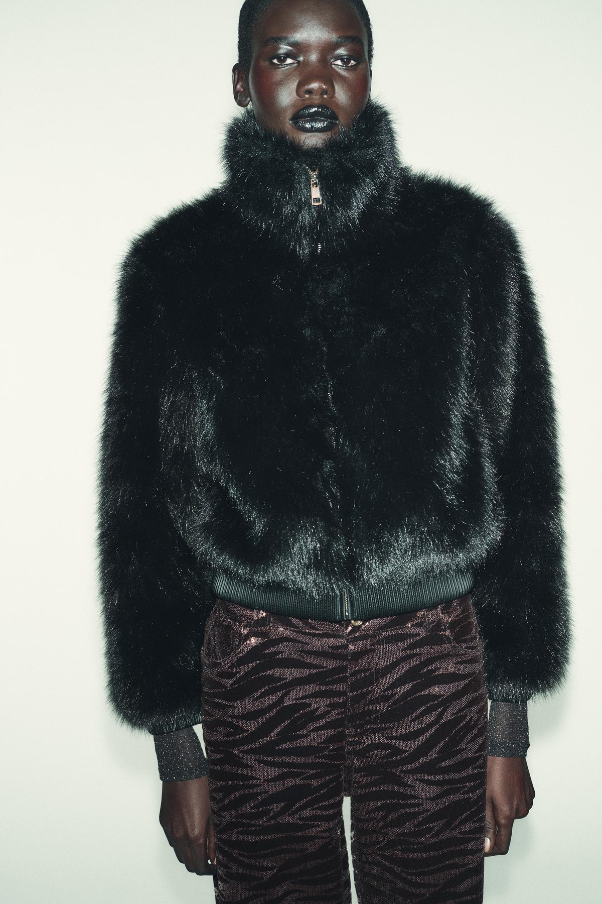 SHORT FAUX FUR COAT WITH HIGH NECK - Image 2