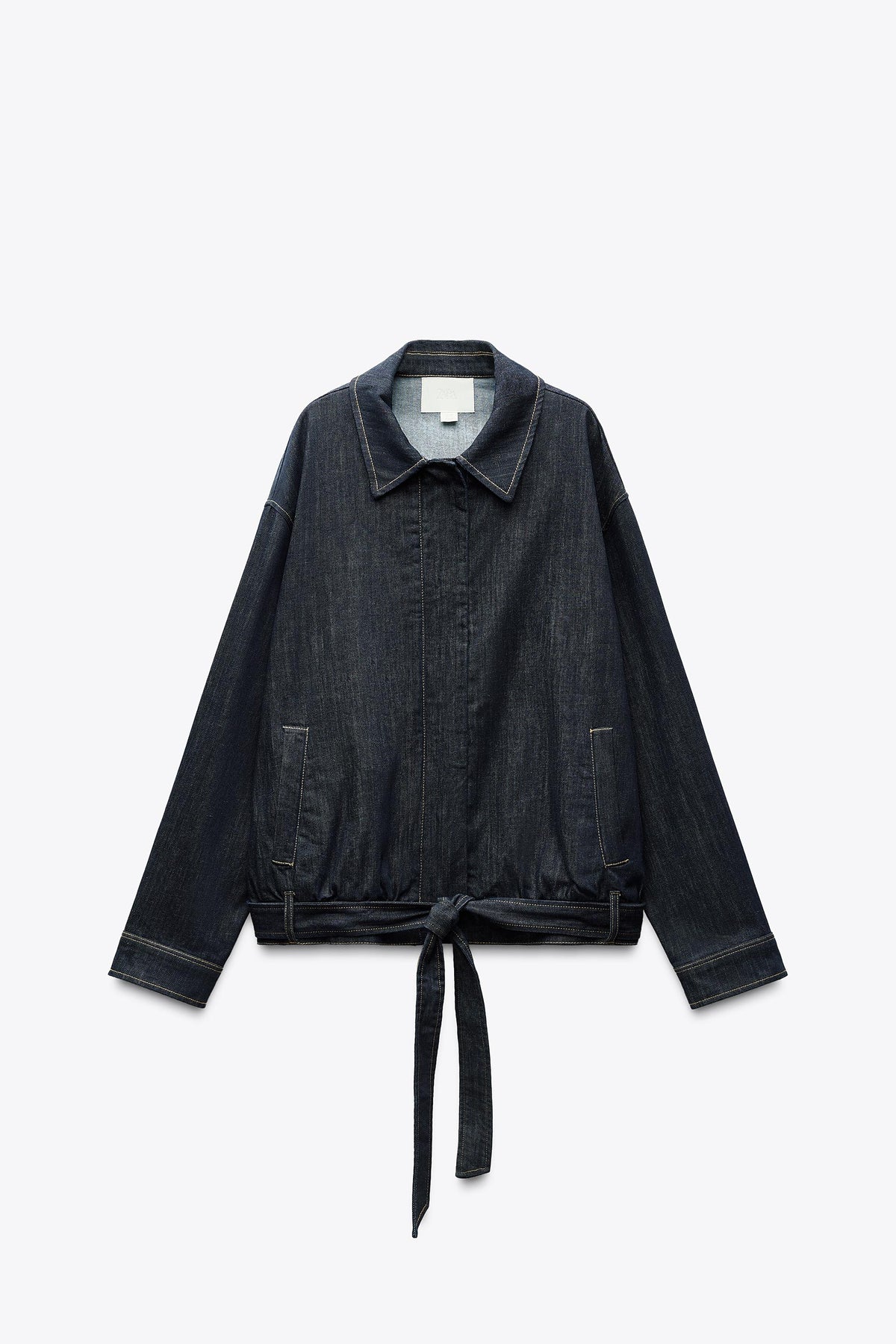 Jeansjacke mit Gürtel