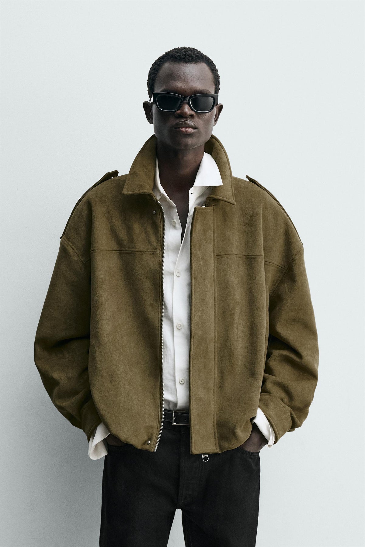 Kurze Jacke aus Wildlederimitat