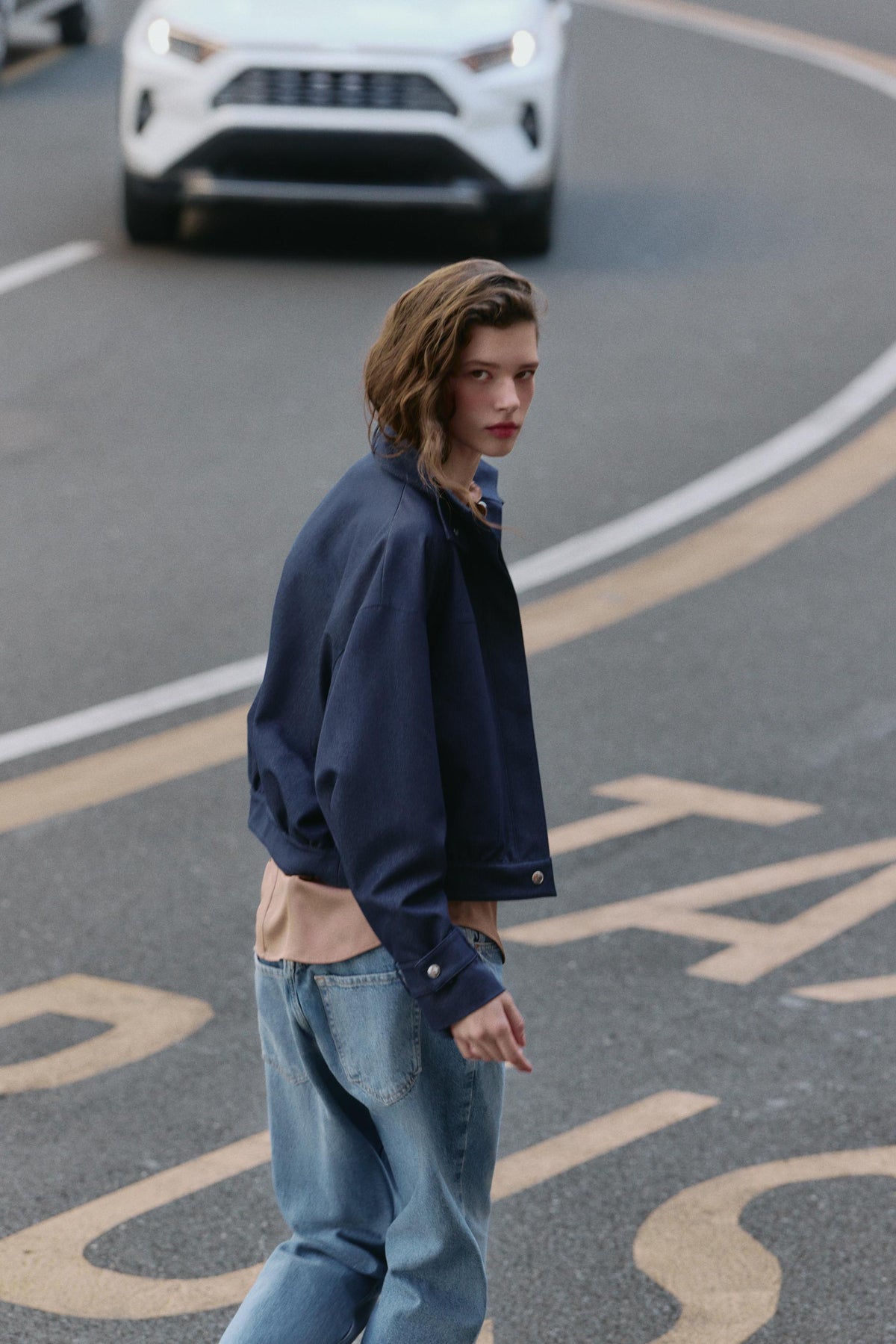 BOMBERJACKE MIT HOCHKRAGEN