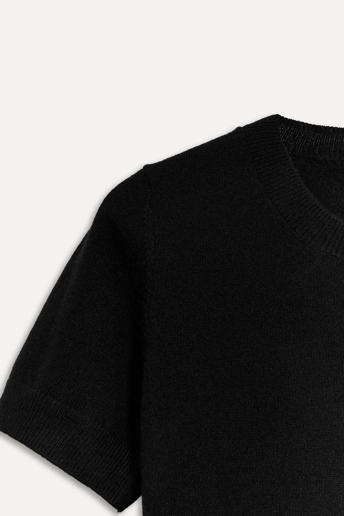 Kaschmirpullover mit kurzen Ärmeln