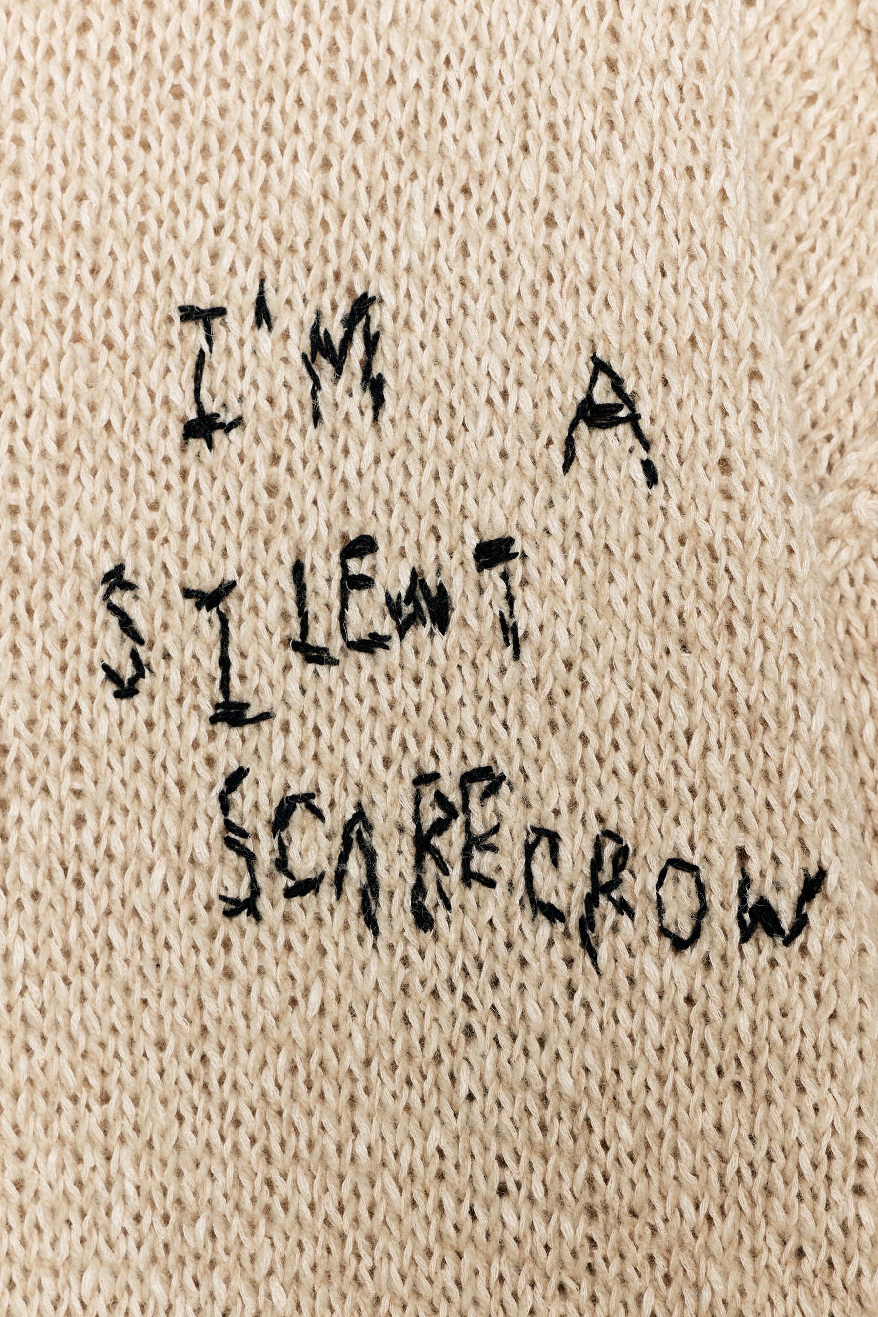 Wollpullover mit Stickerei