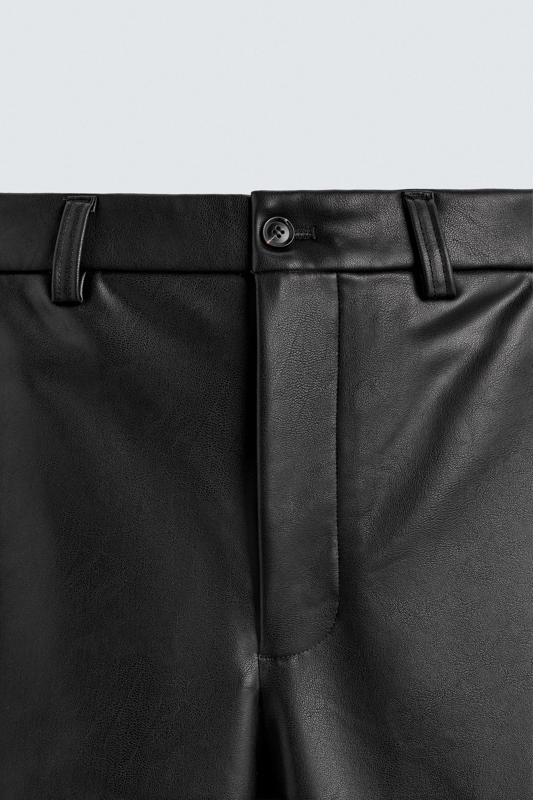 Lässige Hose aus Kunstleder