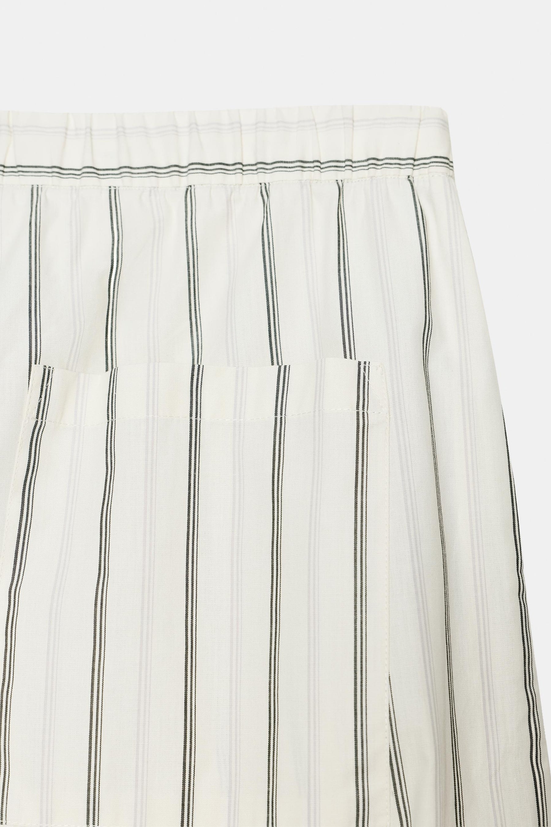 Gestreifte Pyjamahose