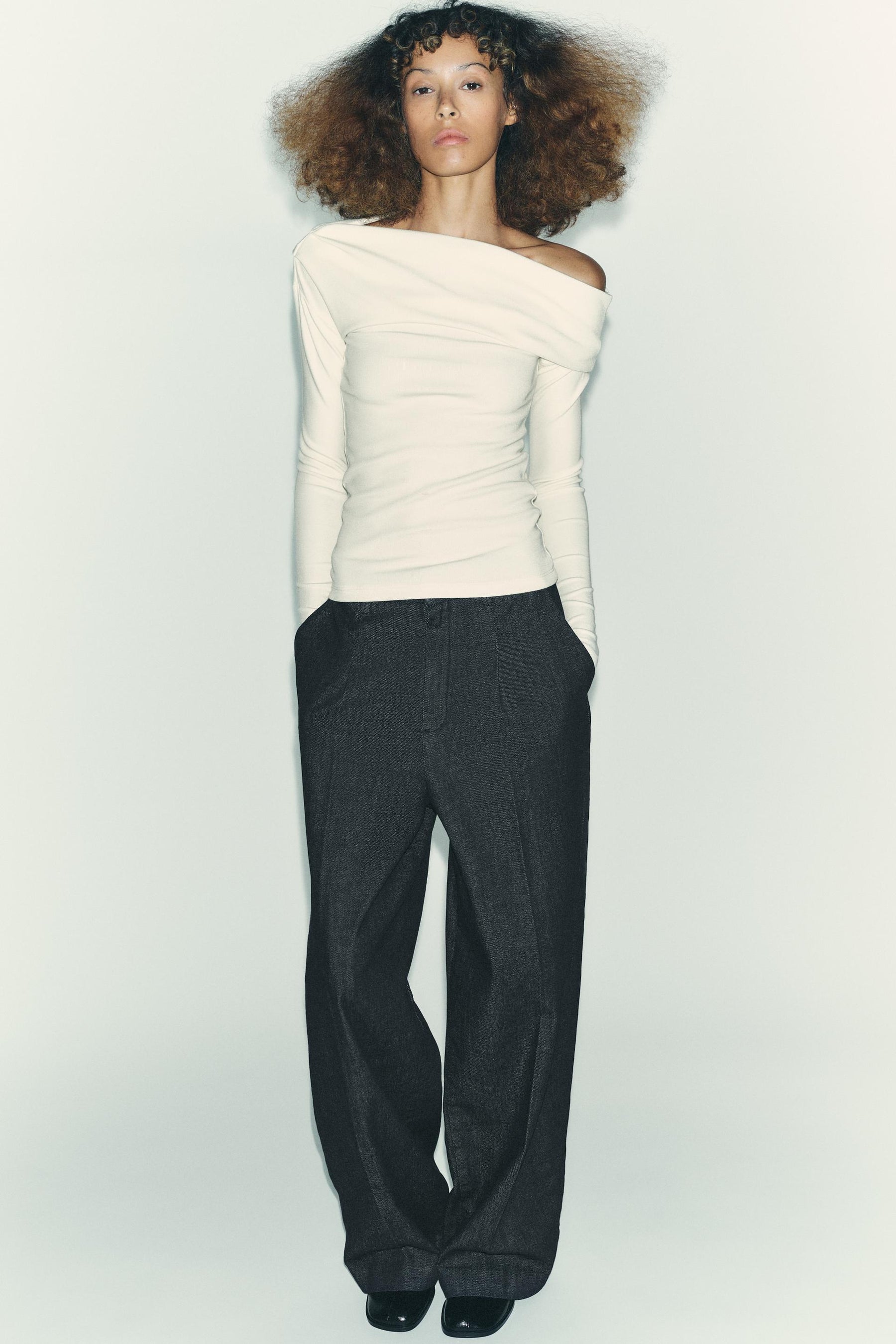 ASYMMETRISCHES WEICHES HEMD