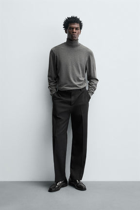 BASIC HIGH NECK SWEATER - Image 1
