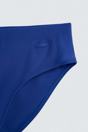 Badeshorts zum Hineinschlüpfen