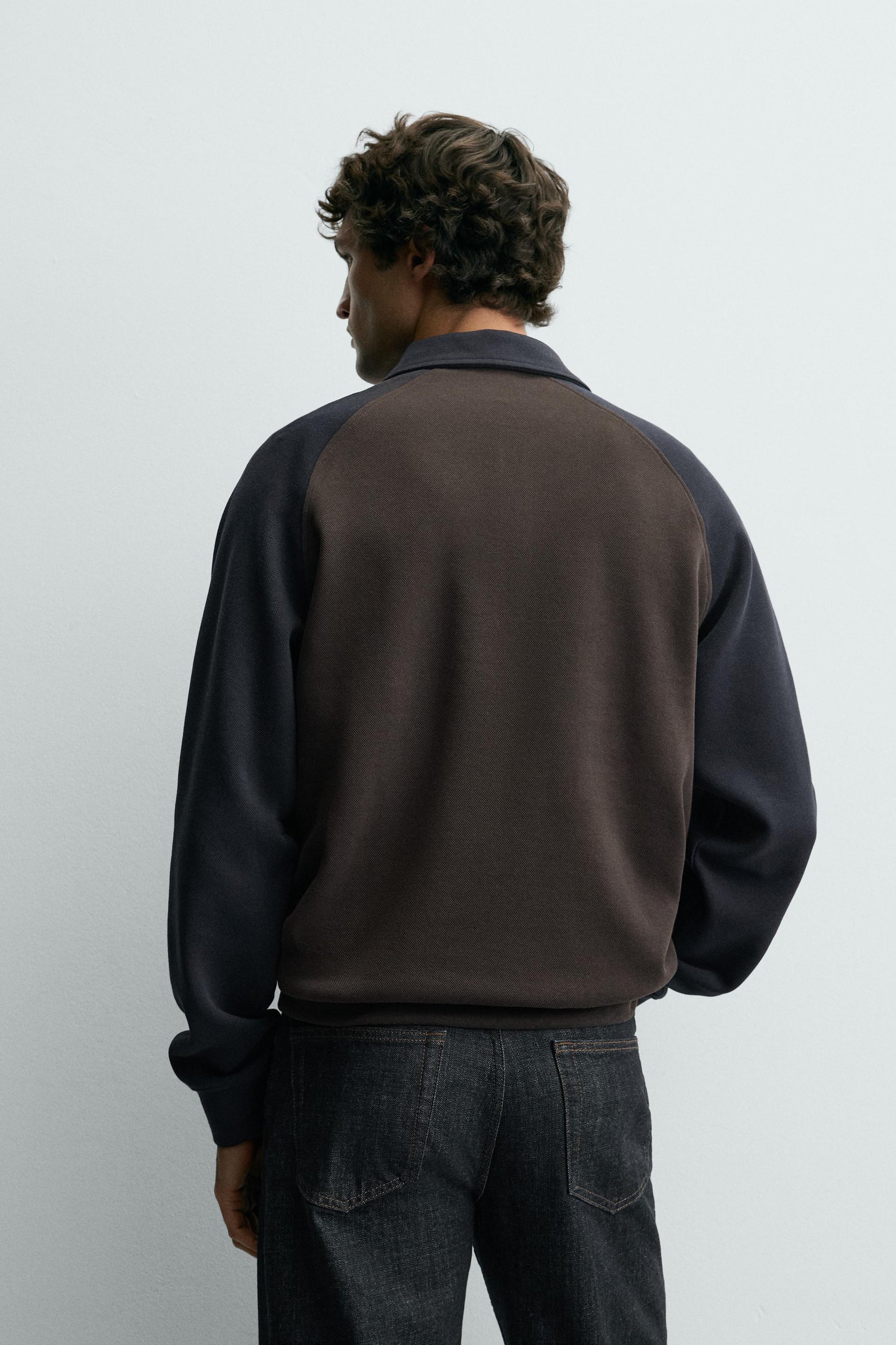 Polohemd mit Farbblock-Design