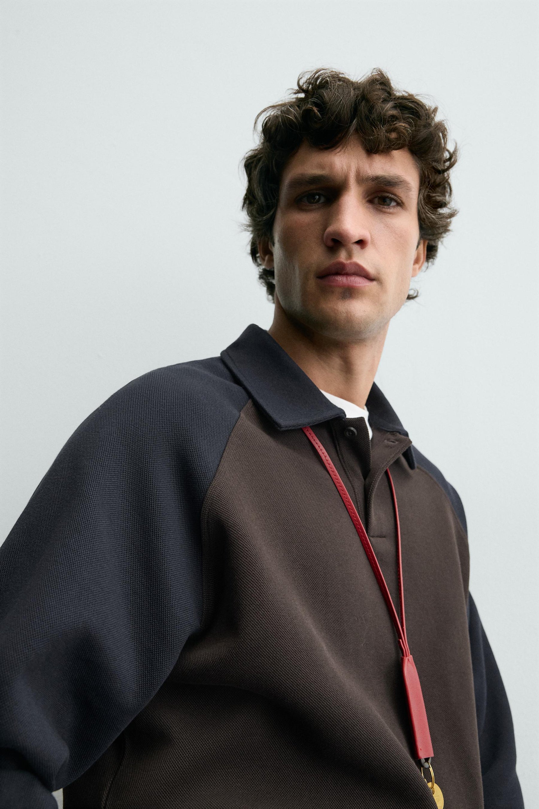 Polohemd mit Farbblock-Design