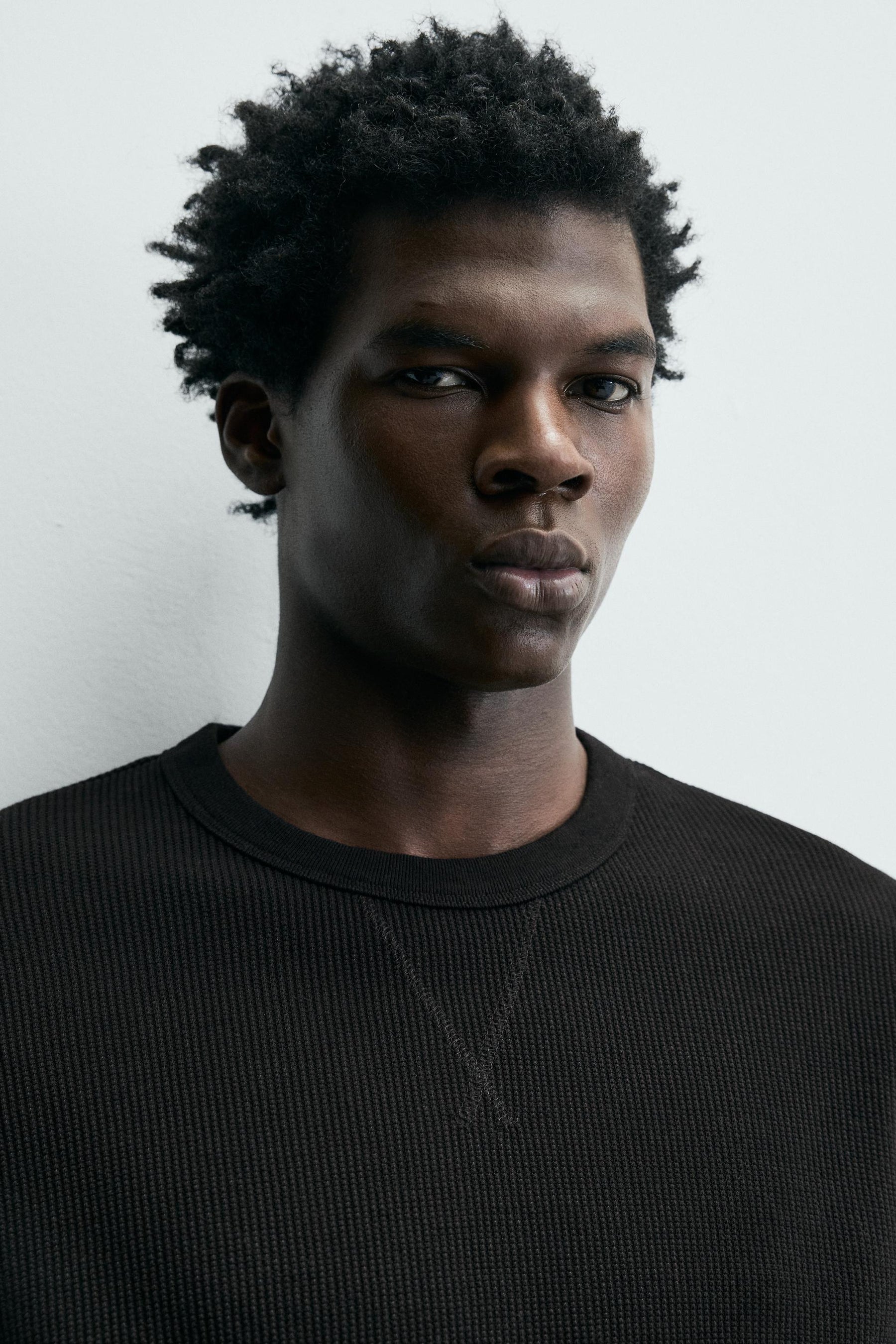 WAFFLE-KNIT TEXTURE T-SHIRT - Image 5