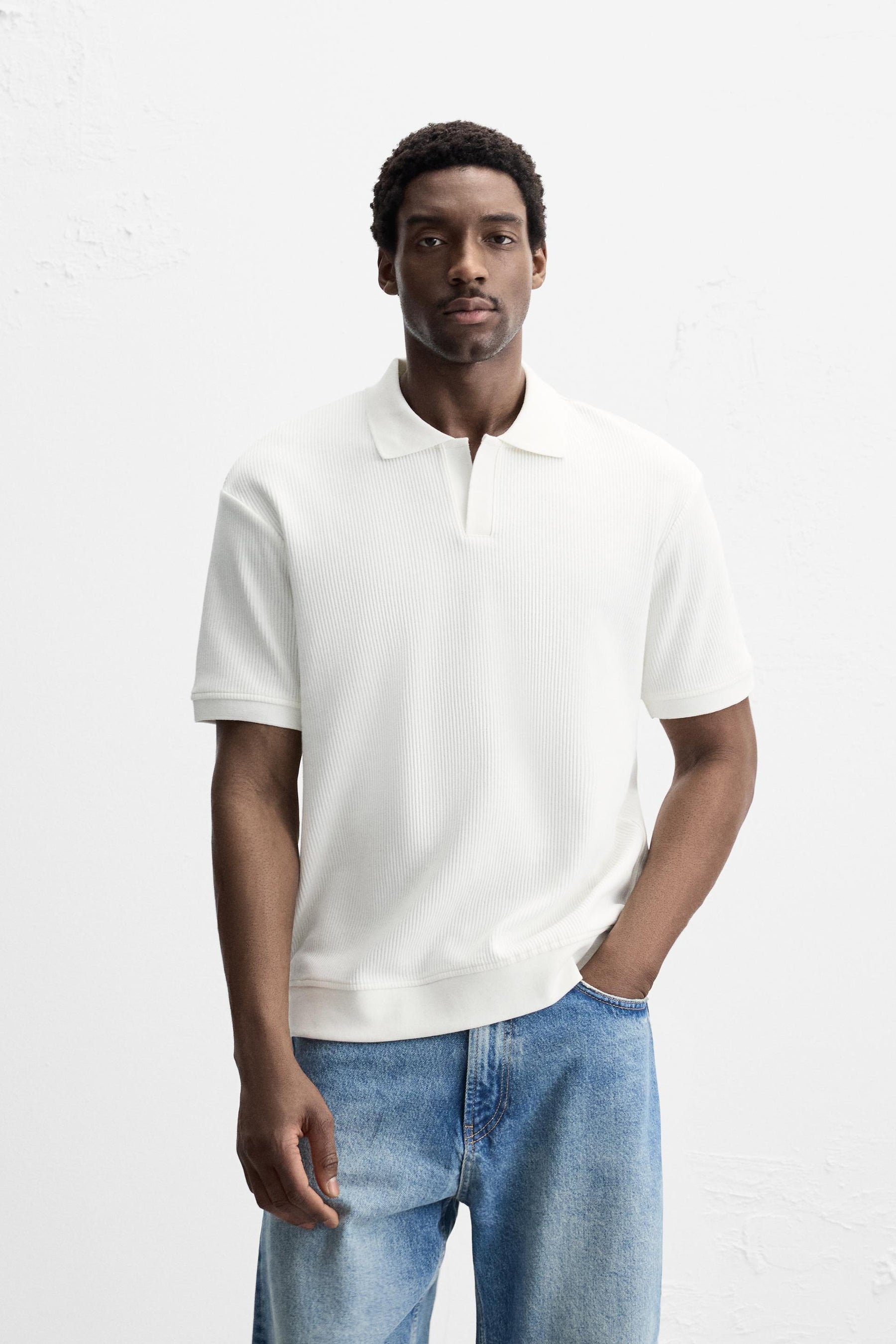 VERTICAL TEXTURED POLO SHIRT - Image 2