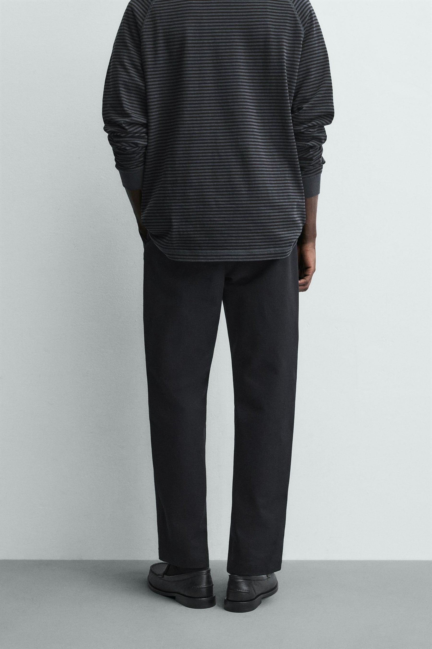 Strukturierte Strumpfhose mit geradem Bein