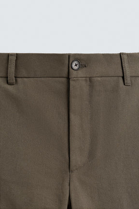 Strukturierte Strumpfhose mit geradem Bein