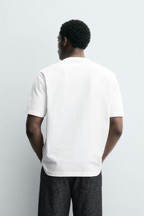 HEAVYWEIGHT SHORT SLEEVE T-SHIRT - Image 4