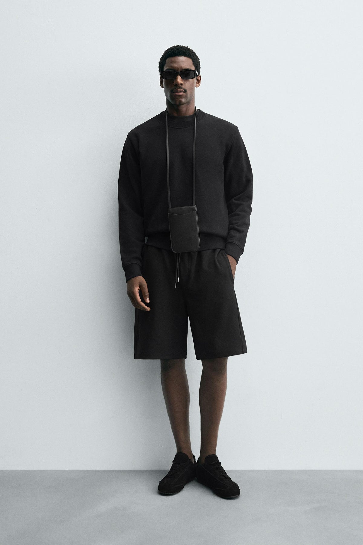 INTERLOCK BERMUDA SHORTS WITH LABEL - Image 1