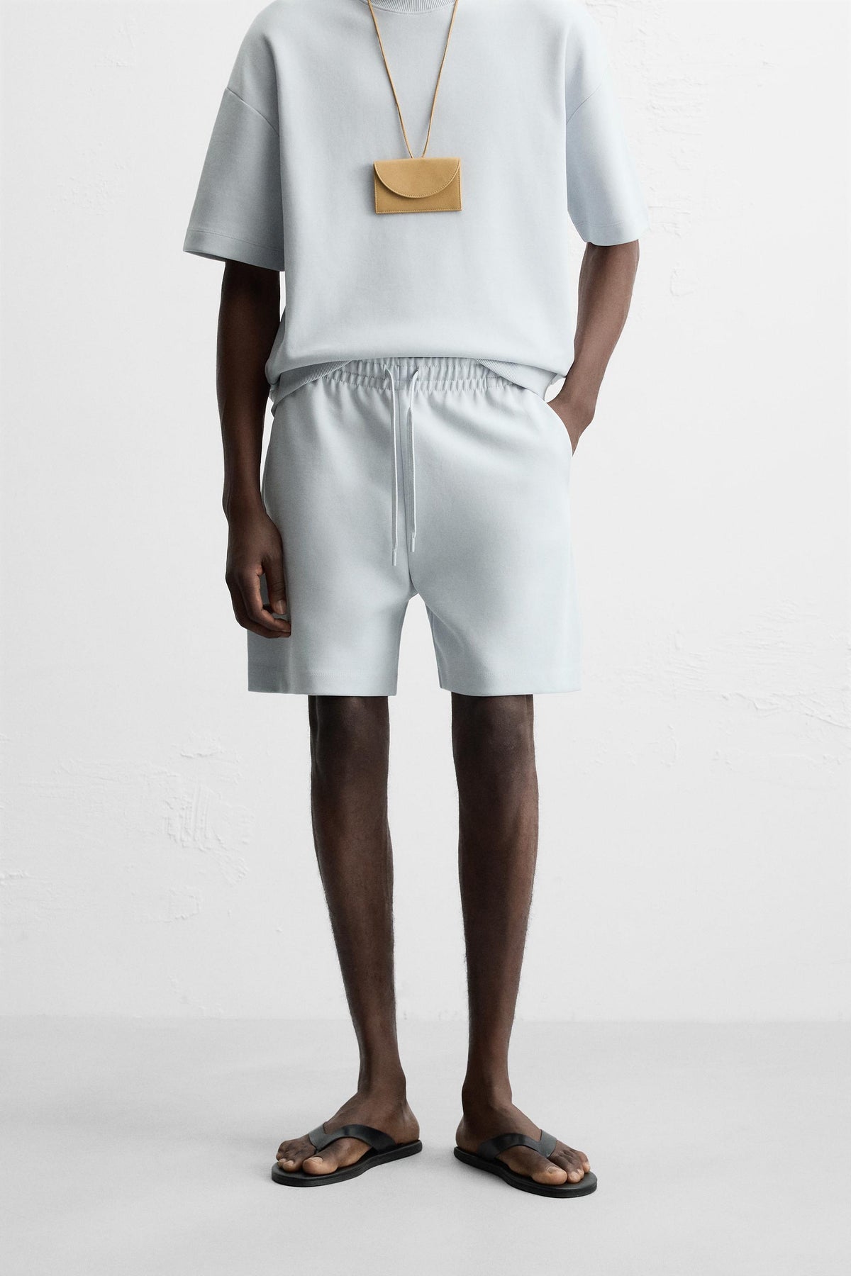 TECHNICAL INTERLOCK BERMUDA SHORTS - Image 2