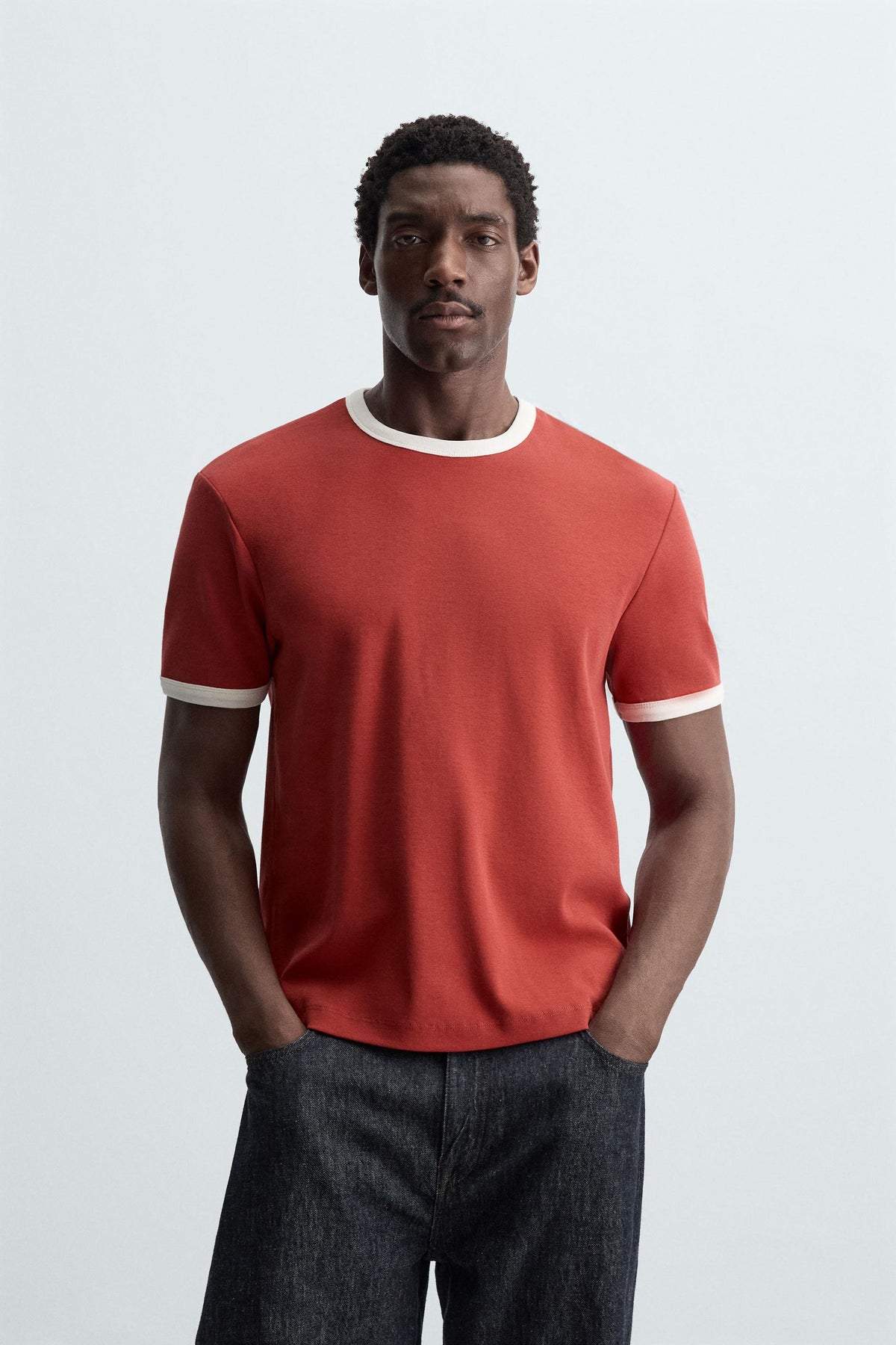BASIC CONTRAST RIB T-SHIRT - Image 2