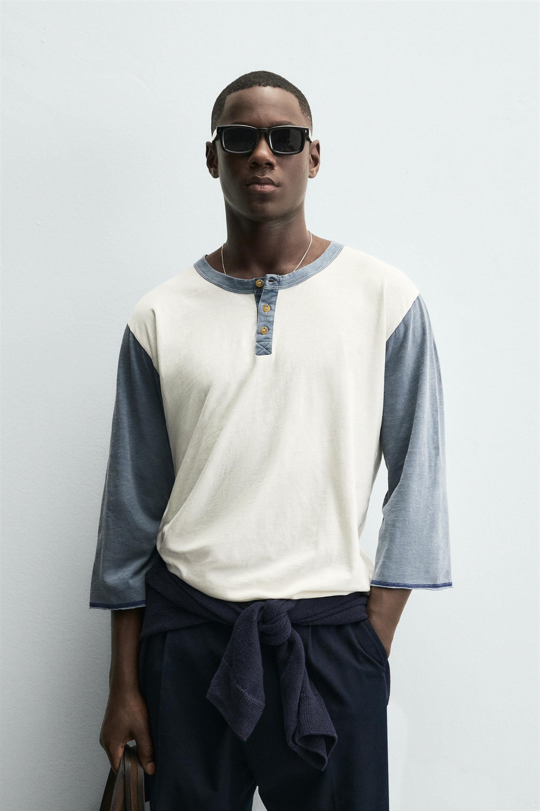 COLOUR BLOCK HENLEY T-SHIRT - Image 2