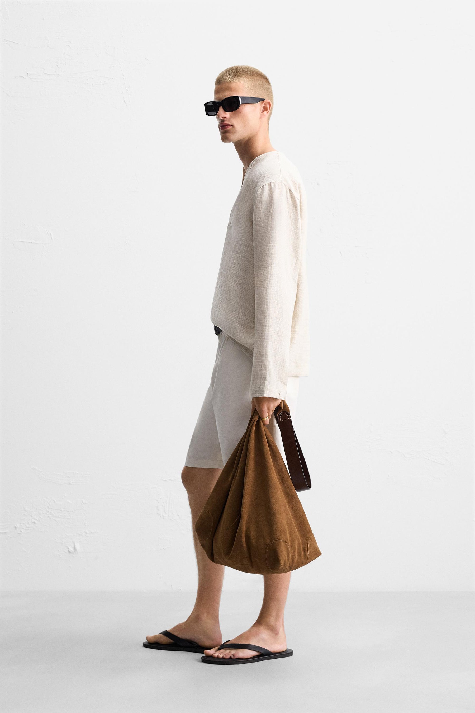 LINEN BLEND TEXTURED POLO SHIRT - Image 4