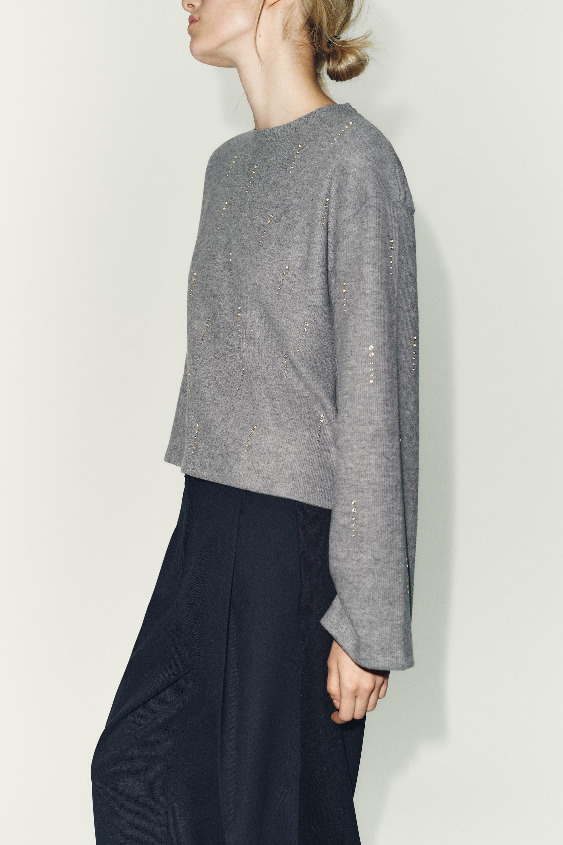 Glitzernder Rippenpullover