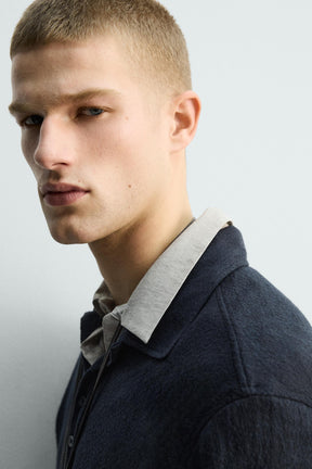 Polohemd aus strukturiertem Strick