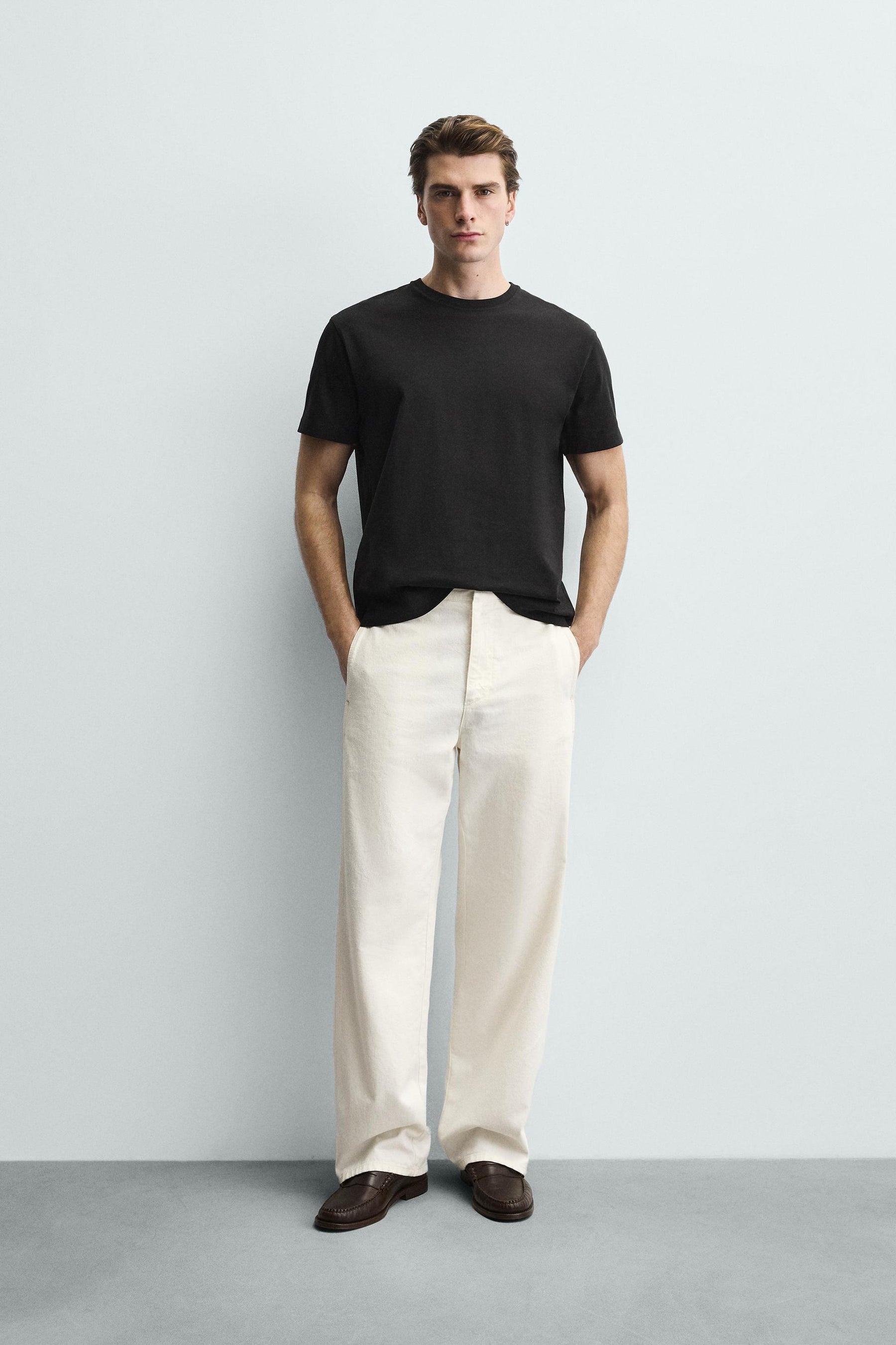 BASIC MEDIUM WEIGHT T-SHIRT - Image 1