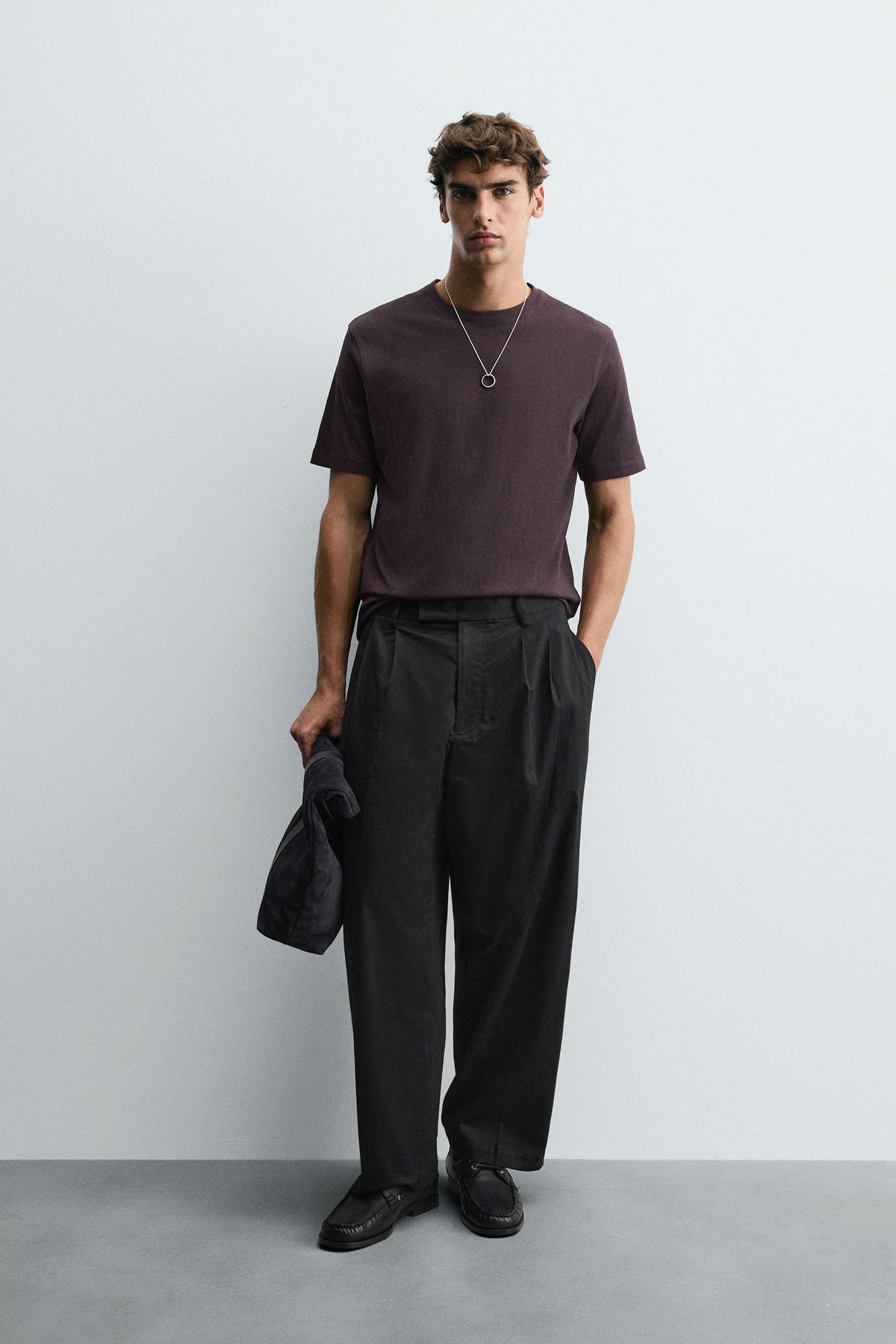 BASIC MEDIUM WEIGHT T-SHIRT - Image 1