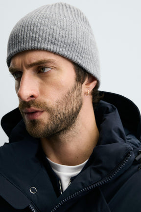 STRICKMÜTZE AUS WOLLMISCHGEWEBE