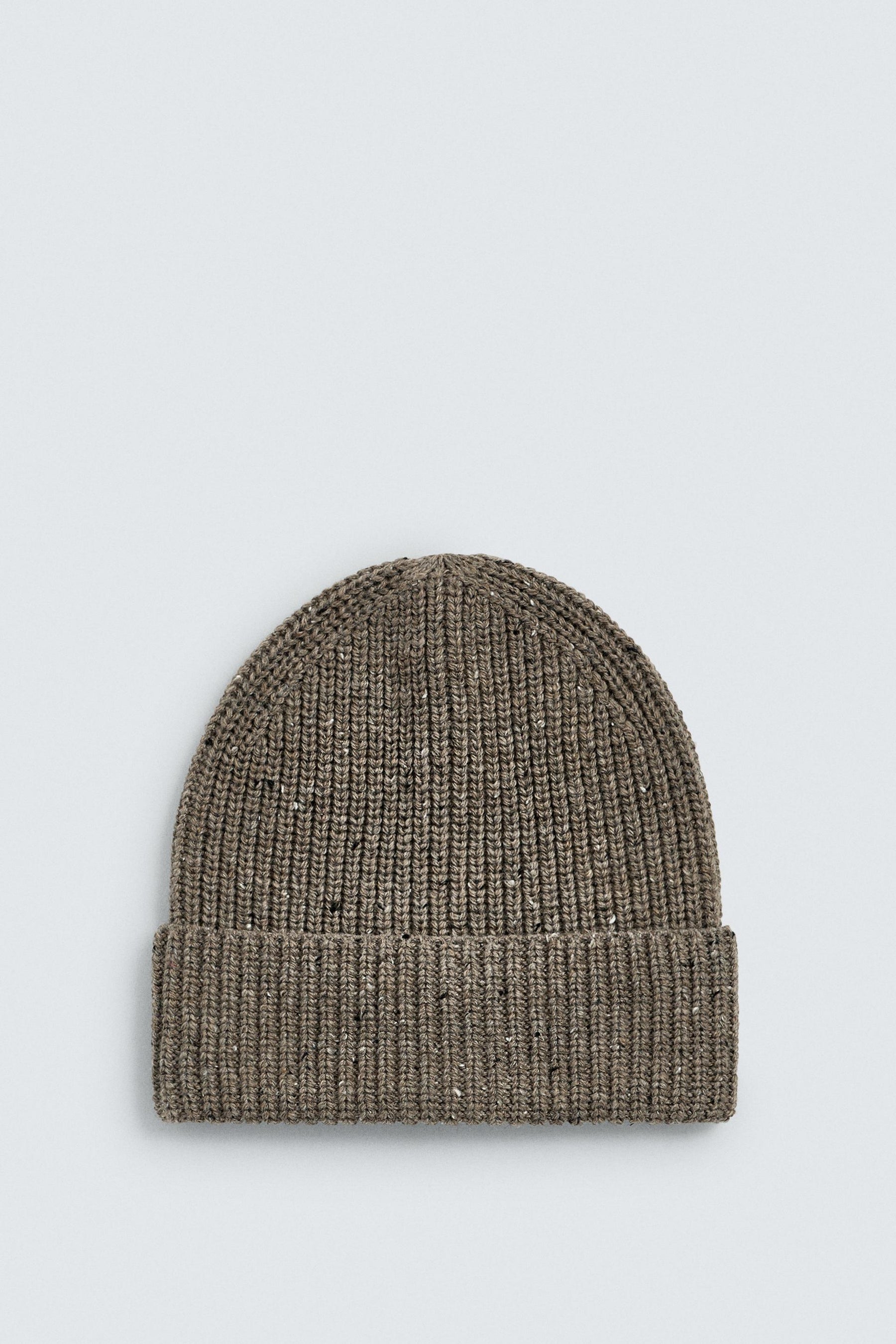 Strickmütze mit Struktur