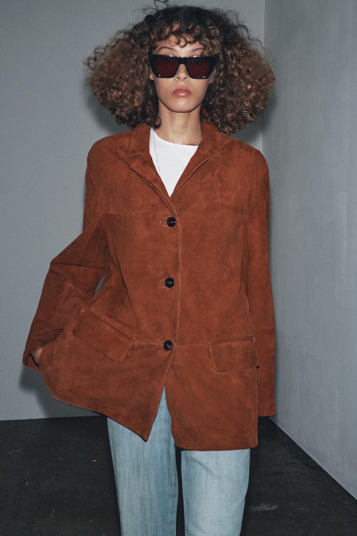 Limitierte Auflage aus übergroßem Wildleder