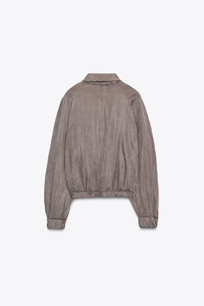 Fließende Bomberjacke