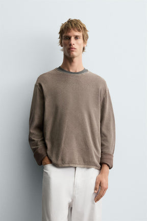 TEXTURED WASHED SWEATER - Image 2