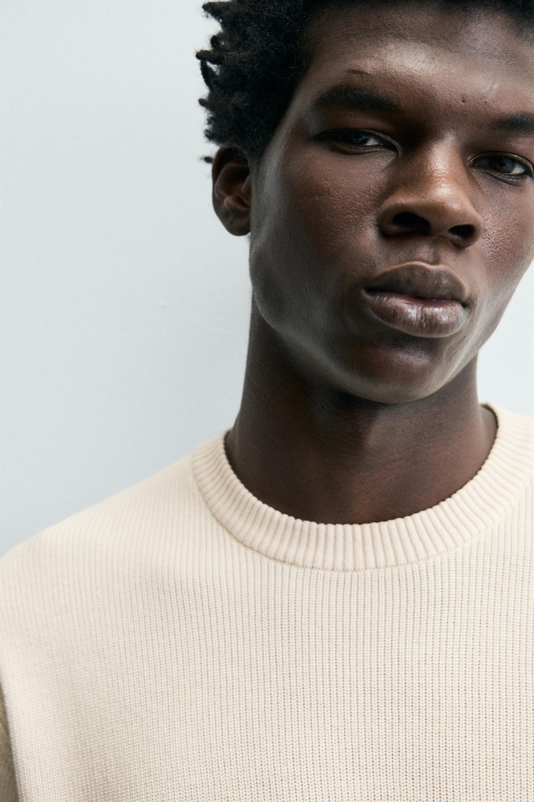 Perlenstrick-T-Shirt