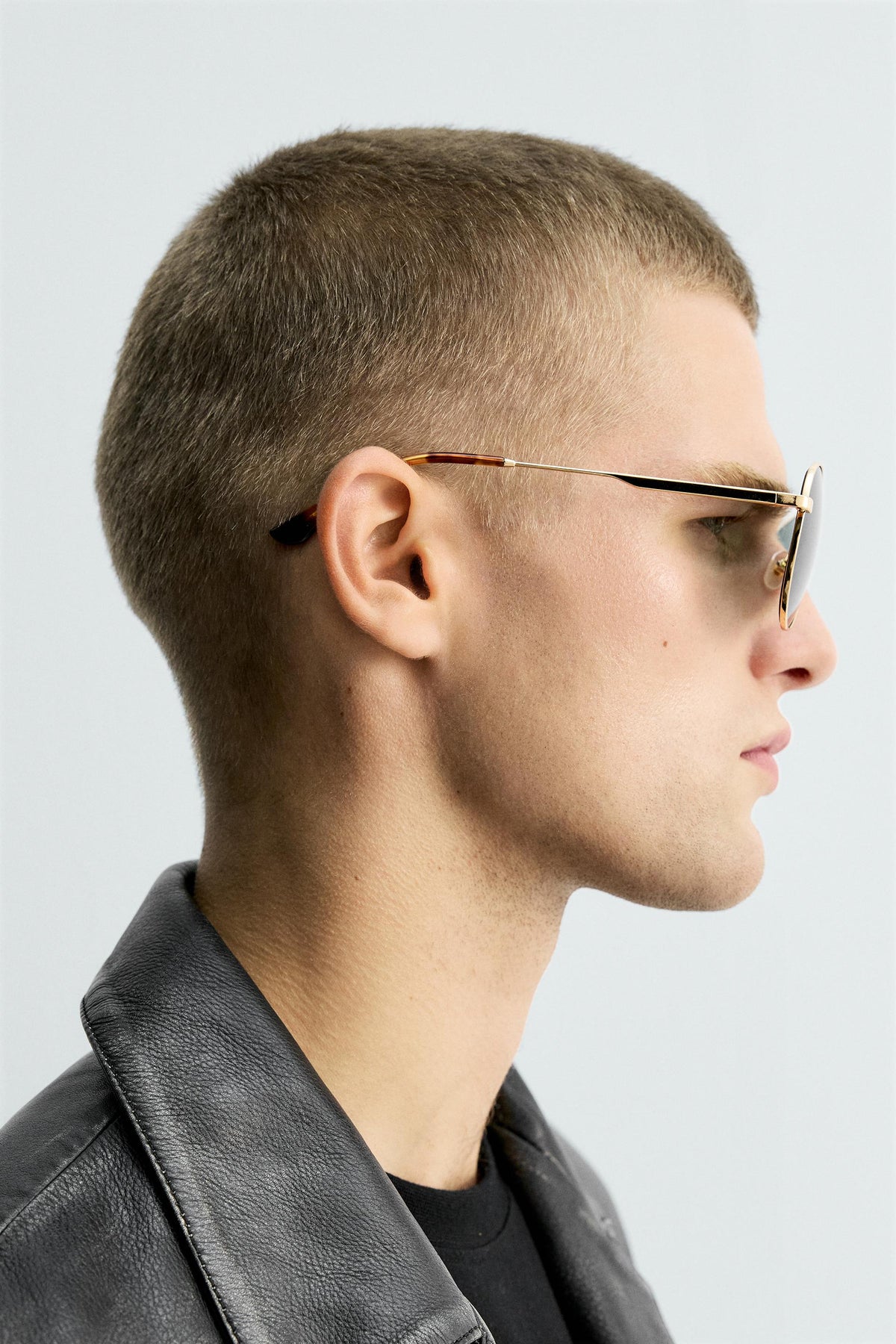 LIMITED EDITION AVIATOR SUNGLASSES - Image 2