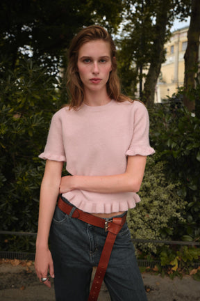 Rüschenpullover mit kurzen Ärmeln