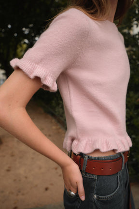 Rüschenpullover mit kurzen Ärmeln