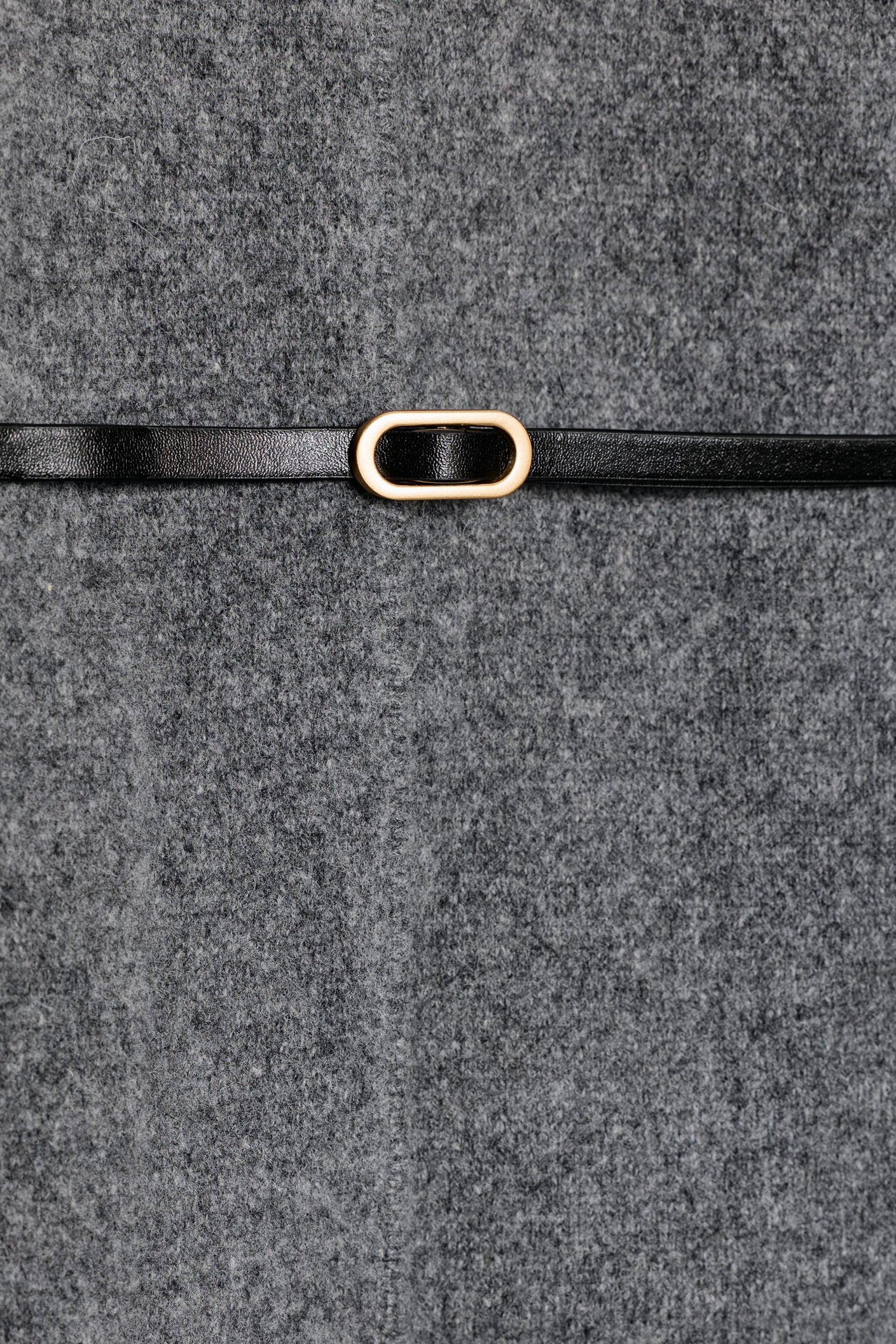 Wollstrickjacke mit Gürtel