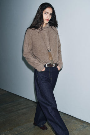 Wollstrickjacke mit Stehkragen