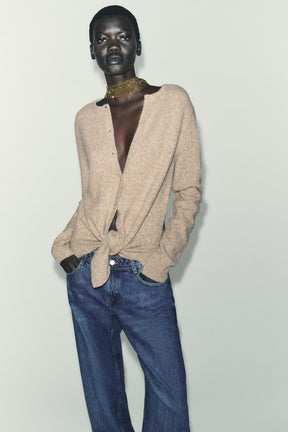 KNOT CARDIGAN - Image 4