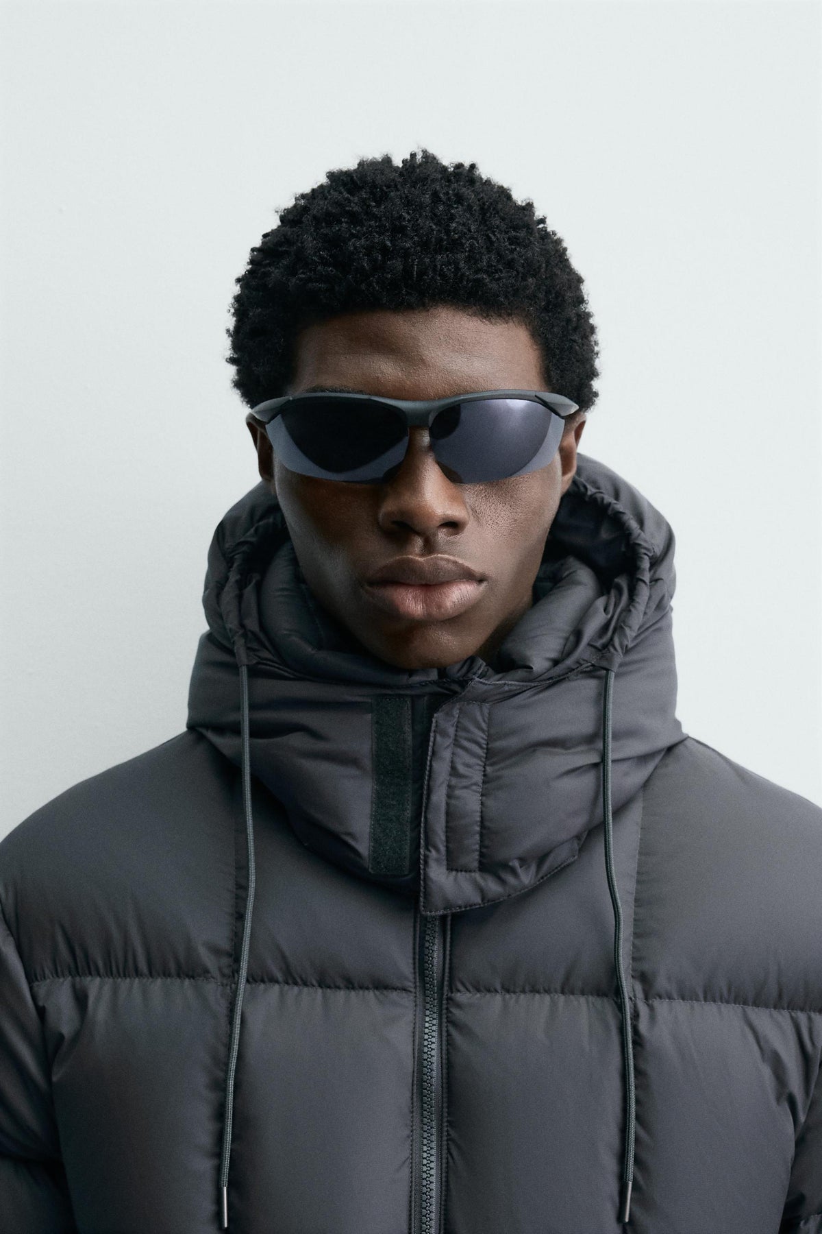 Leichte Sommer-Sonnenbrille