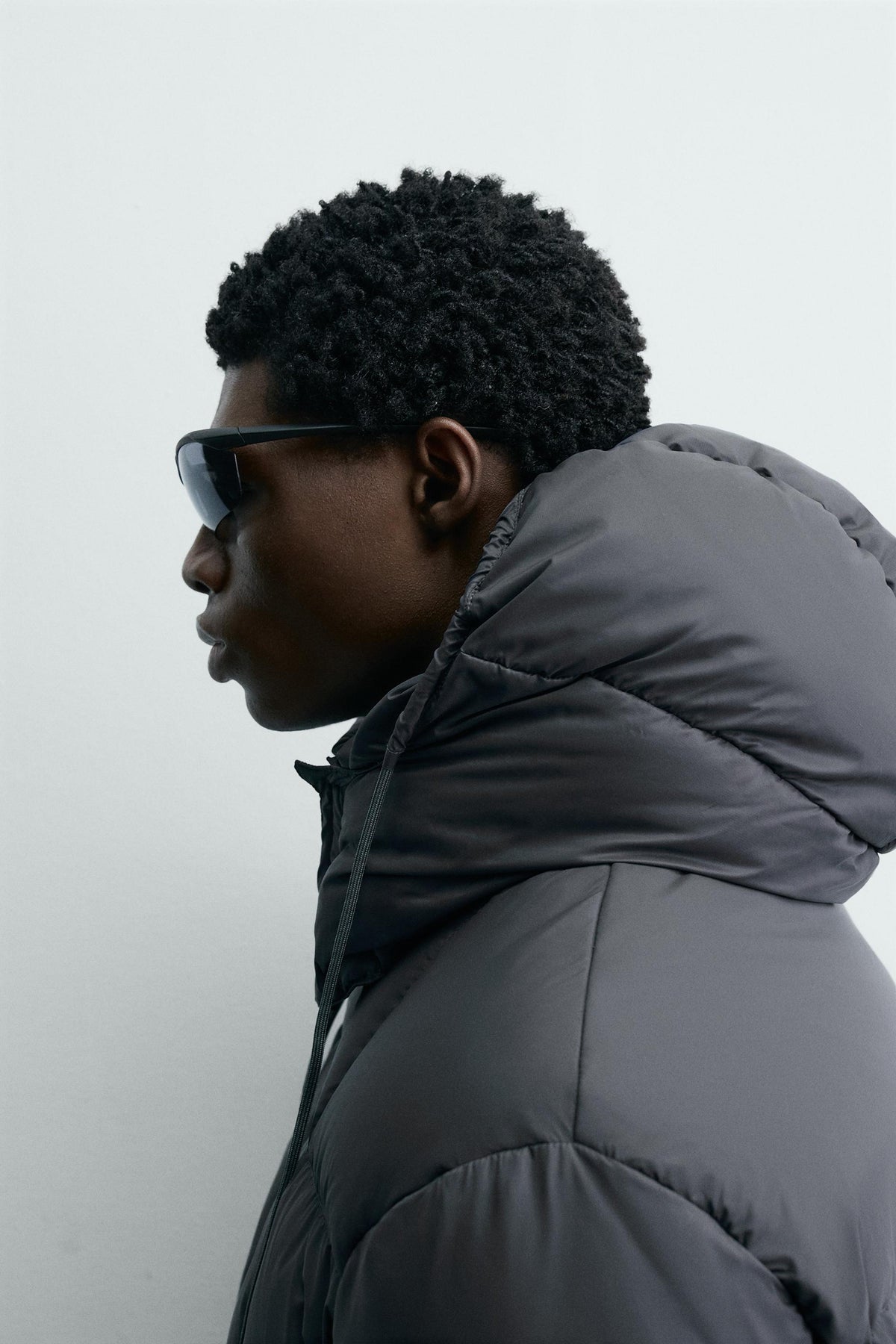 Leichte Sommer-Sonnenbrille