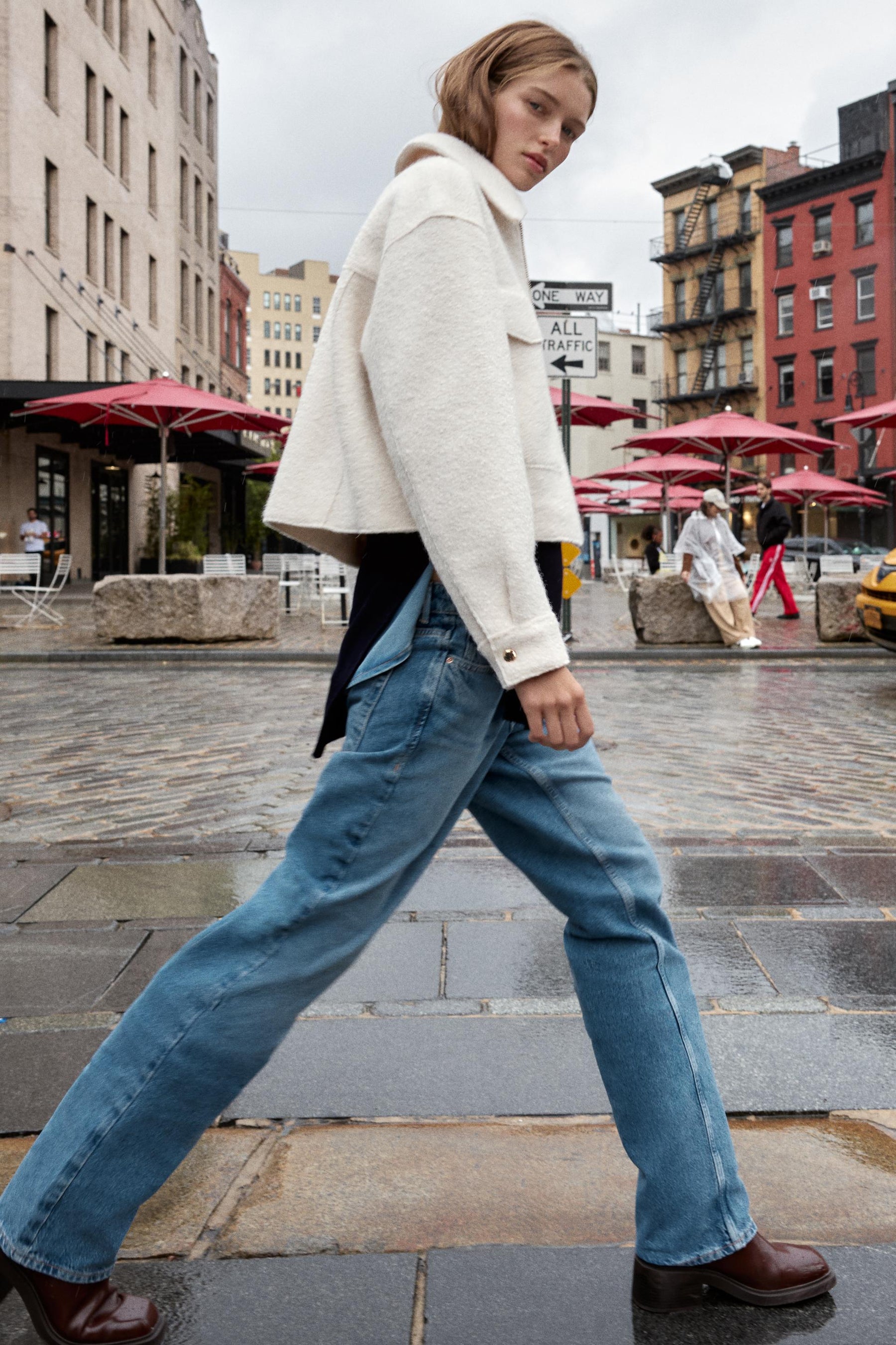 Bouclé-Jacke mit Taschen
