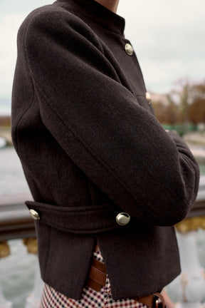 JACKE AUS WOLLMISCHUNG MIT HALSSCHNELL