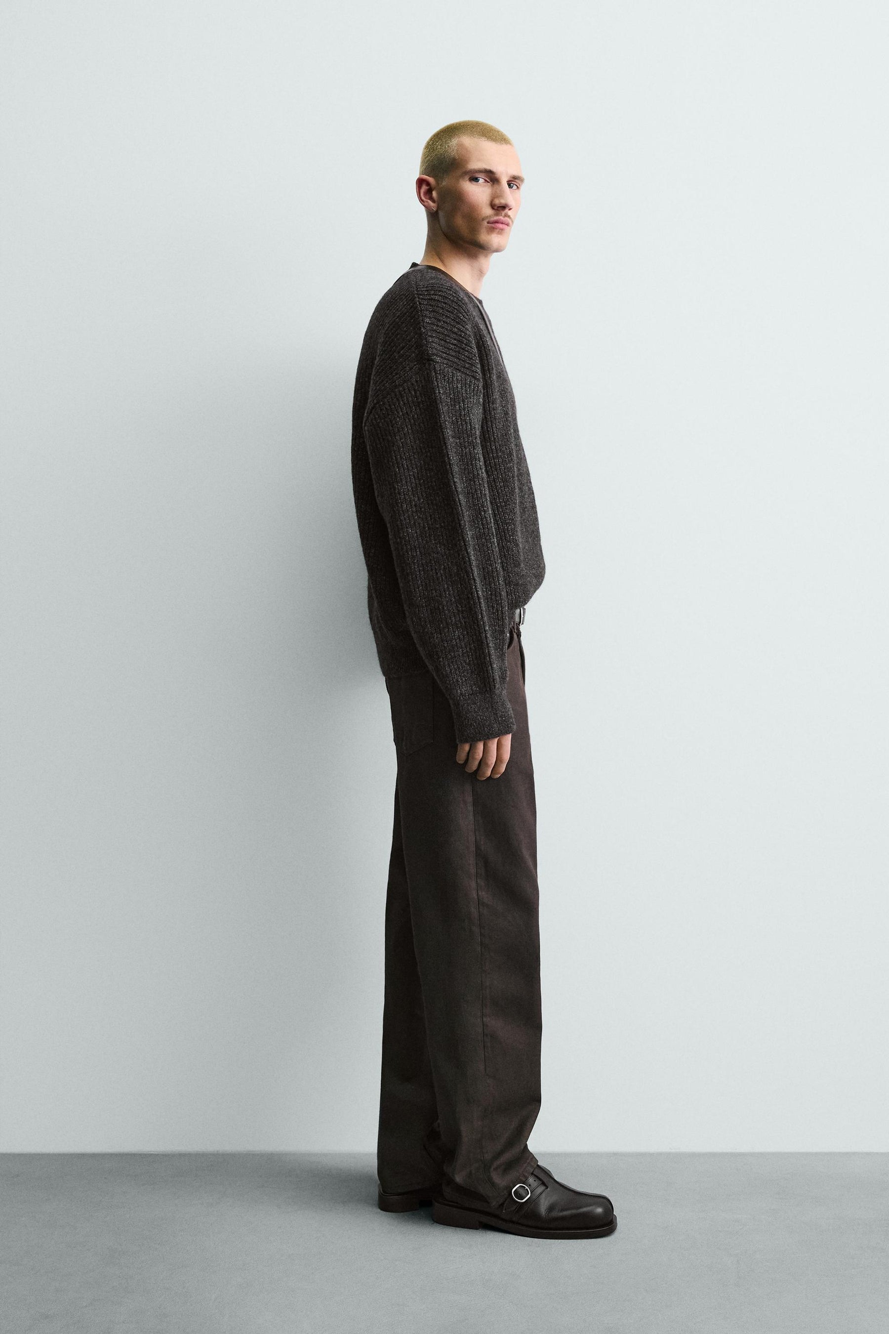 Strukturierter Strickpullover