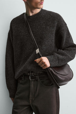 Strukturierter Strickpullover